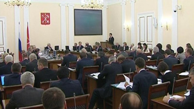 На заседании правительства Петербурга представили новых глав районов и комитетов