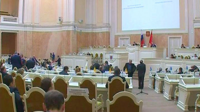 Депутаты ЗакСа направили губернатору Петербурга запрос о запрете высотного строительства у парка Сосновка