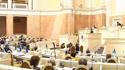 За нарушение этики депутатов предложили лишать права выступления в ЗакСе