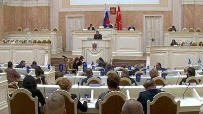 Городской закон о выборах губернатора приведут в соответствие с федеральными нормами