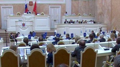 Законодательная разминка: депутаты ЗакСа обсудили ключевые «денежные» законопроекты