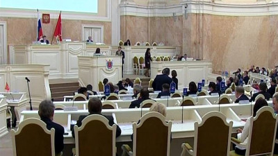 Депутат-футболист Сысоев подготовил первый законопроект