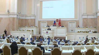 Депутаты петербургского ЗакСа призвали горожан прийти на выборы президента
