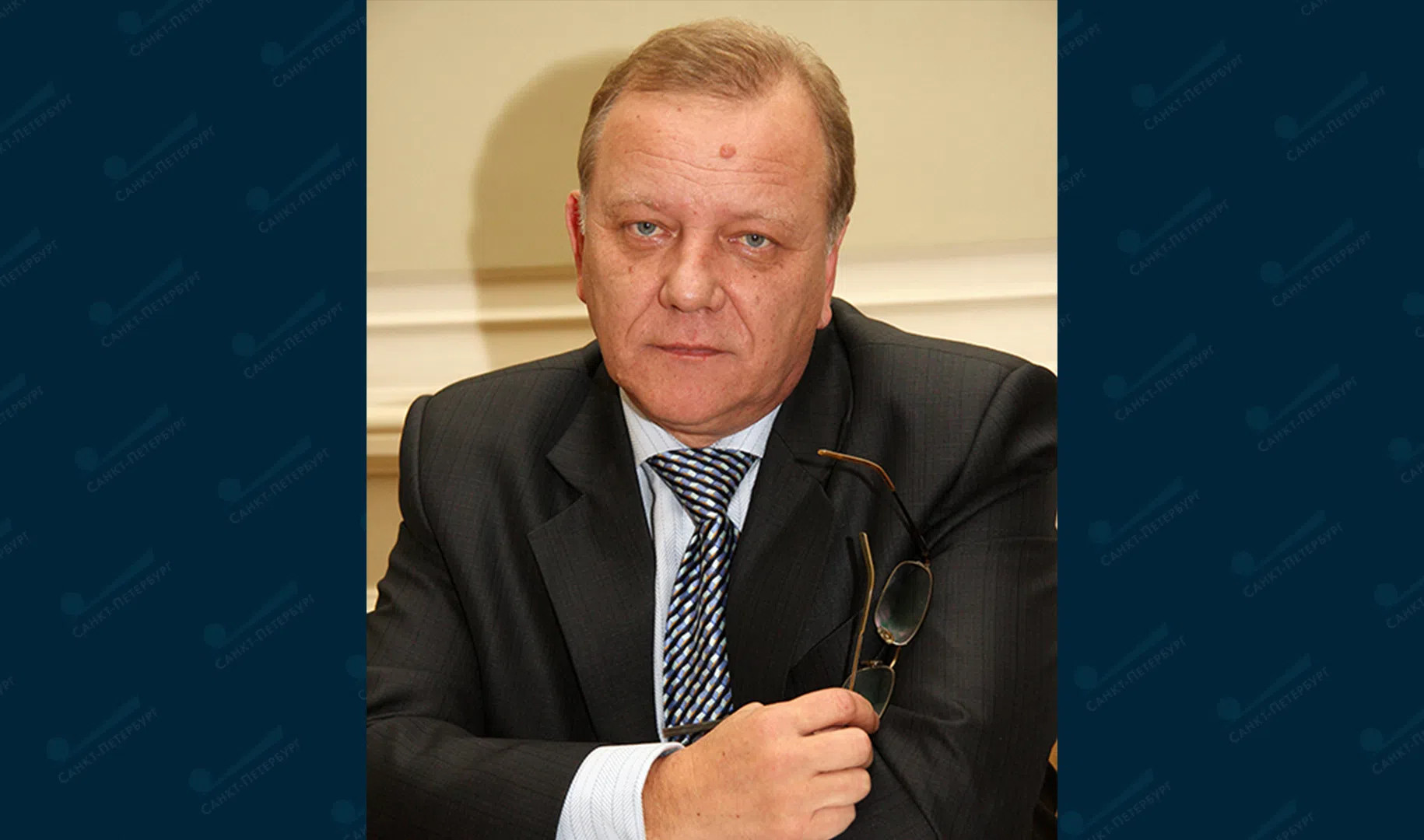 Представитель в петербурге. Запевалов мид. консул (представитель) рф. федотов владимир федорович санкт-петербург. сабельников владимир васильевич (санкт-петербург).