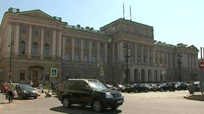 Заседание ЗакСа: день выборов, порядок утверждения тарифов на проезд и экологический кодекс