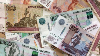 Стало известно, сколько россиян зарабатывают свыше 75 тысяч рублей в месяц