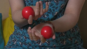 Учимся жонглировать вместе с Дарьей Цыбульской