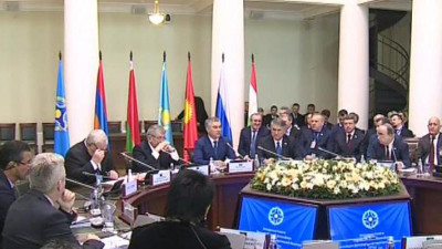 Вопросы безопасности и культуры обсуждают в Таврическом дворце