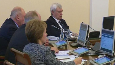 Ставка на туризм, фармацевтику и IT: в правительстве Петербурга обсудили Стратегию-2035