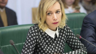Захарова отреагировала на высылку четырех россиян из Нидерландов