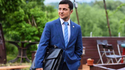 Зеленский упростил процедуру выдачи гражданства Украины россиянам