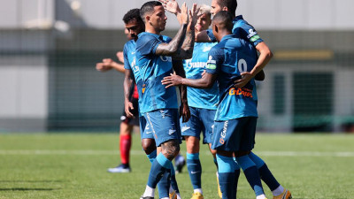 «Зенит» разгромил «Арарат» со счетом 4:0