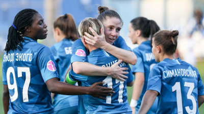 Женский «Зенит» завершил первый круг Суперлиги на шестой строчке