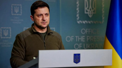 Володин сообщил, что Зеленский в спешке покинул Киев