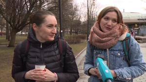 Как относятся петербуржцы к домашним животным в общественных местах?