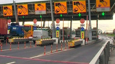 Водители смогут оплачивать проезд по ЗСД бесконтактно