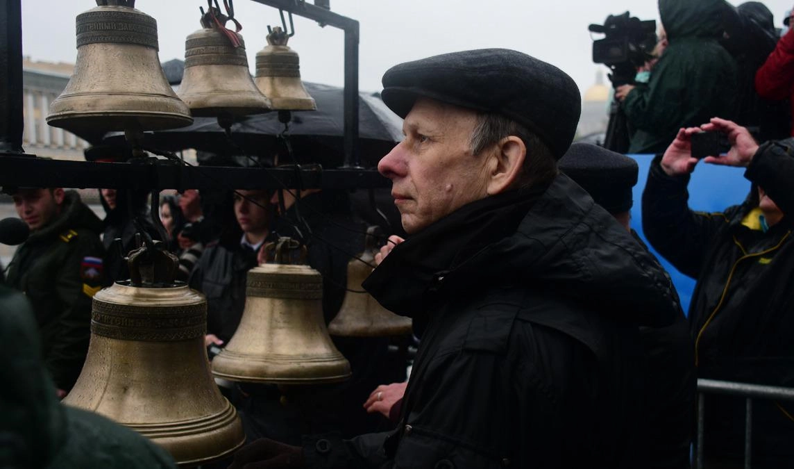 Парад Победы в Петербурге пройдет с участием звонаря со звонницей - tvspb.ru
