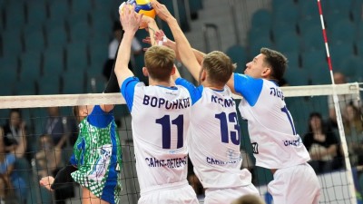Сборная Петербурга вышла в финал волейбольного турнира Спартакиады
