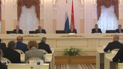 Молодежную политику и энергобезопасность обсуждают на заседании Совбеза России в Смольном