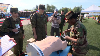 В Красном Селе стартовал новый день международной военно-медицинской эстафеты