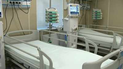 Еще 100 коек для пациентов с COVID развернули в больнице Святого Георгия
