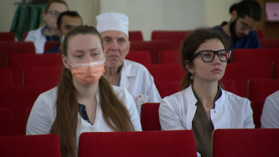 Борьбу с заражением крови обсудили на IX Петербургском септическом форуме