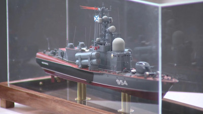 В пространстве «СреДА» открылась выставка «Будет Корабелка — будут корабли»