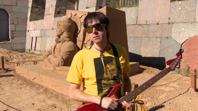 У Петропавловской крепости прошел музыкальный марафон в честь юбилея Виктора Цоя