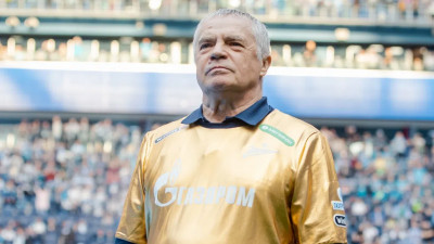 «Зенит» поздравил Александра Медведева с 67-летием