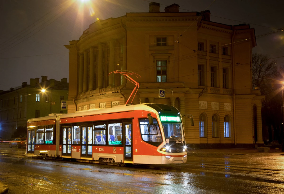 Маршруты четырех петербургских трамваев изменятся из-за ремонта путей на проспекте Энгельса - tvspb.ru