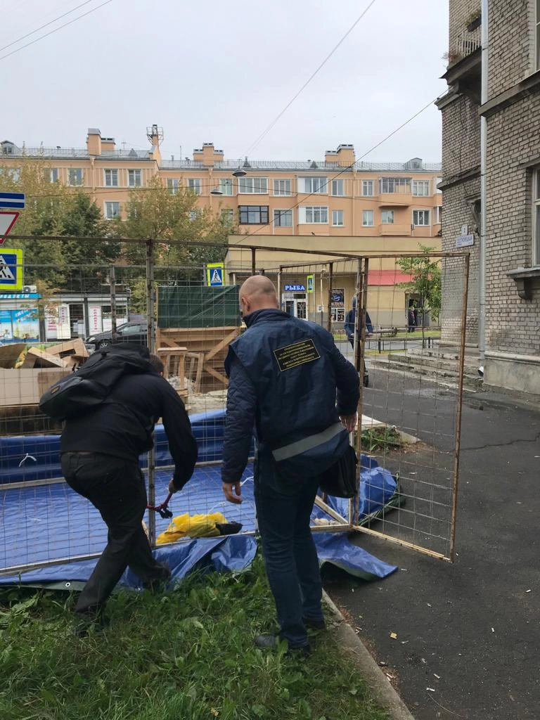 В Невском и Приморском районах закрыли нелегальные палатки с арбузами и дынями - tvspb.ru