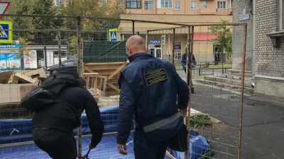 В Невском и Приморском районах закрыли нелегальные палатки с арбузами и дынями