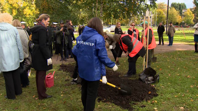 В Малоохтинском парке появилась Аллея ангелов в память о детях, погибших в Донбассе