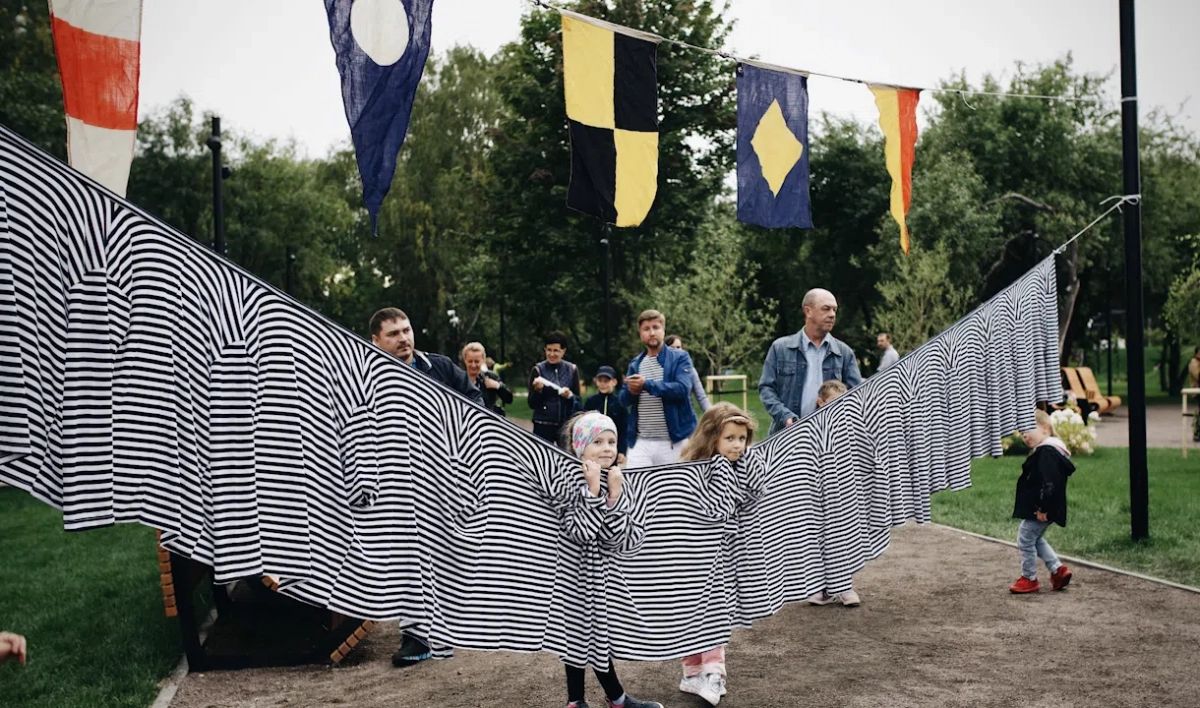 В парке «Остров фортов» прошел ежегодный «Фестиваль тельняшки» - tvspb.ru