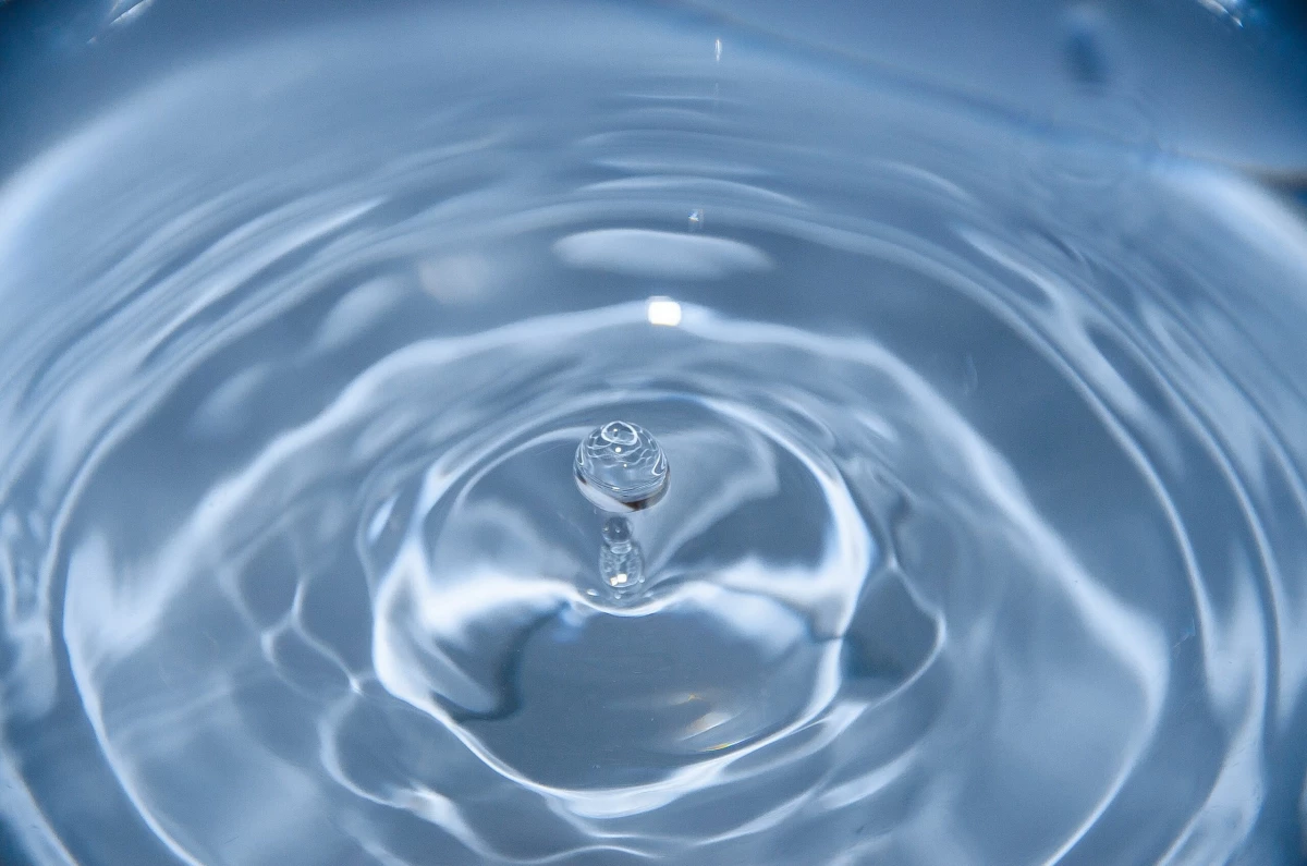 Новая «природная» технология очистки воды защитит её свойства от изменений при транспортировке - tvspb.ru