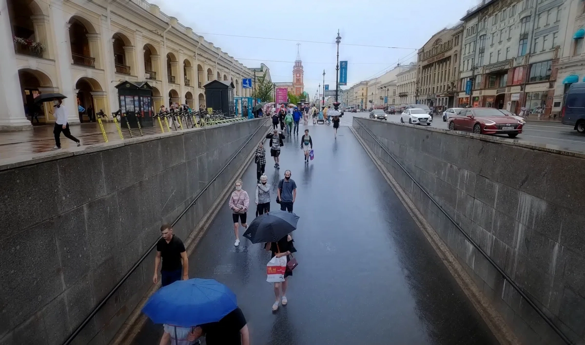 Питер 9 сентября. Пасмурный Питер. Наводнение в Санкт-Петербурге. Дождь в Петербурге. Думская Питер.