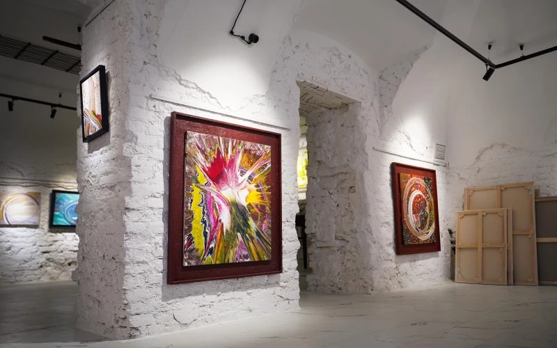 В Петербурге открылось новое творческое пространство «Markofken Art Gallery» - tvspb.ru