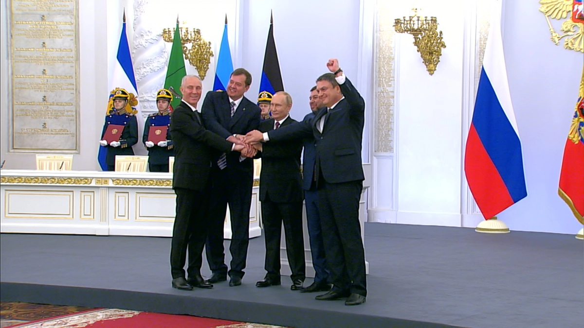 Путин и главы освобожденных регионов подписали договор о присоединении новых территорий к РФ - tvspb.ru