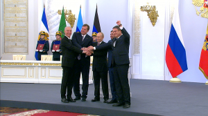 Владимир Путин подписал договоры о вступлении в состав РФ с ЛНР, ДНР, Херсонской и Запорожской областями