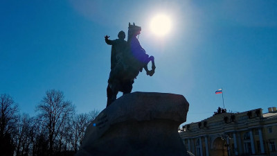 240 лет символу Петербурга: Факты о Медном всаднике