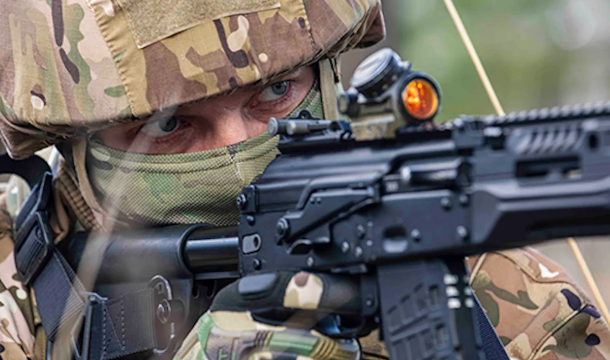 Студент Военмеха разработал модификацию автомата Калашникова - tvspb.ru