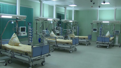 Для приема пациентов с COVID в Петербурге подготовили почти 1,5 тысячи мест