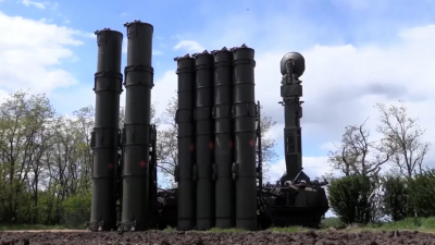 Минобороны: Российские средства ПВО сбили три ракеты HARM в Херсонской области