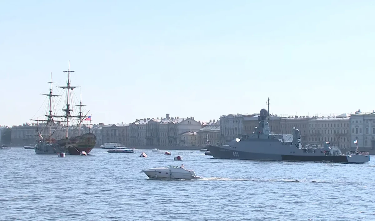 Стал известен порядок прохода кораблей на День ВМФ в Петербурге и Кронштадте - tvspb.ru