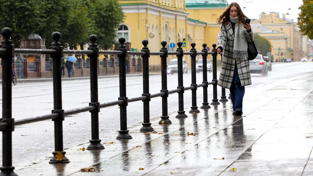 Стилизованные под старину ограждения появились на перекрестке Шпалерной и Таврической улиц - tvspb.ru
