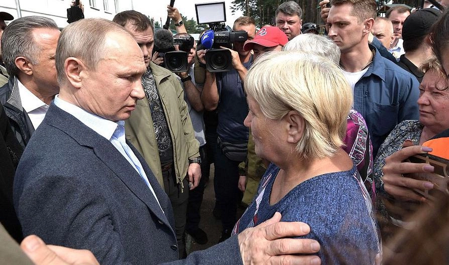Владимир Путин прилетел в Иркутскую область, пострадавшую от паводка - tvspb.ru