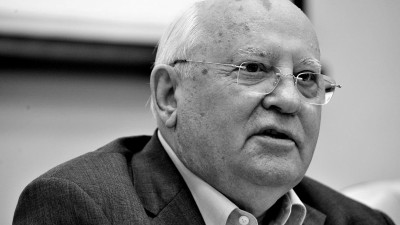 Михаила Горбачёва с почестями похоронили на Новодевичьем кладбище