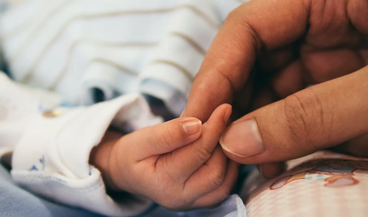 В СПбГПМУ рассказали об уникальных операциях по лечению спинномозговой грыжи у новорождённых - tvspb.ru