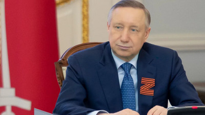 Александр Беглов поздравил коллектив Мариинского театра с премьерой оперы Россини «Итальянка в Алжире»