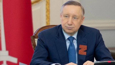 Александр Беглов рекомендовал петербуржцам носить маски в общественных местах